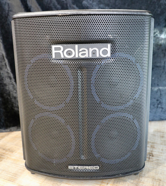 Roland BA-330 Portable PA System with Rolling Case