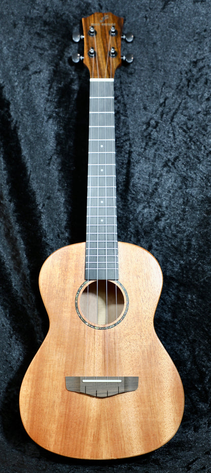 Freo Guitars Ukulele 26 Inch (Tenor) With Soft Case